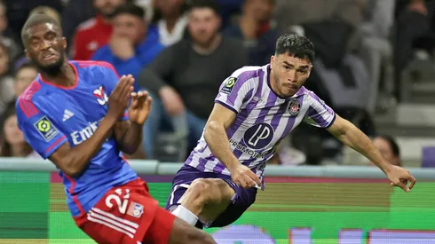 Suazo jugó los 90' en la caída de su equipo ante Lyon.