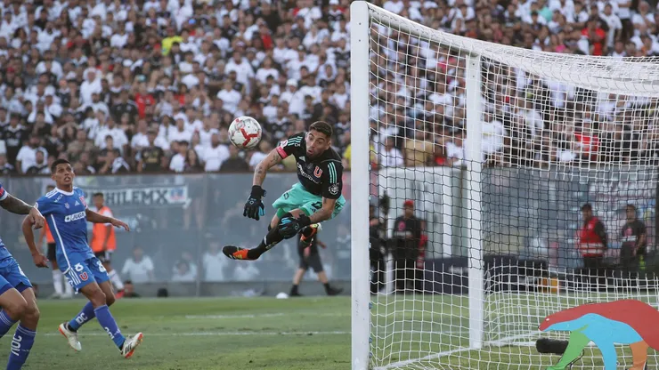 Gabriel Castellón es el portero titular de la U.