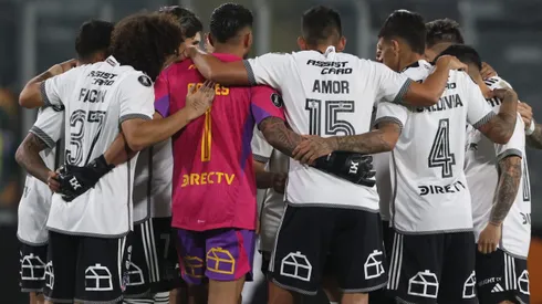 Colo Colo durante el partido con Trinidense por la Copa Libertadores.