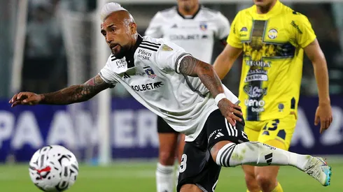 Arturo Vidal ante Sportivo Trinidense.