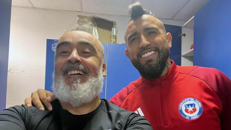 Juan Ramírez le pega duro a Guarello.