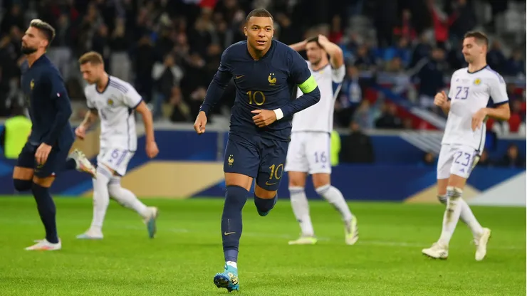 Kylian Mbappé lidera la nómina de Francia para su amistoso con Chile.