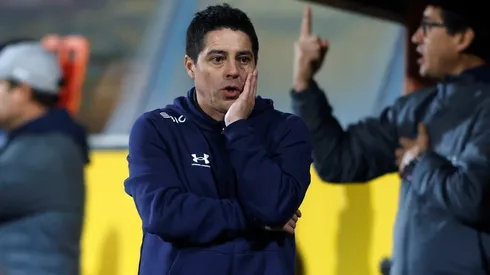 Rodrigo Valenzuela dirigió en seis ocasiones a Universidad Católica.