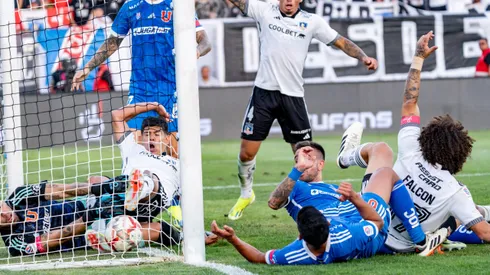 El momento de la polémica en el Superclásico.