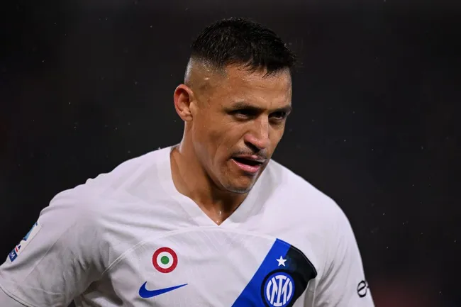 Alexis Sánchez se pone entre ceja y ceja la continuidad en el Inter | Getty Images