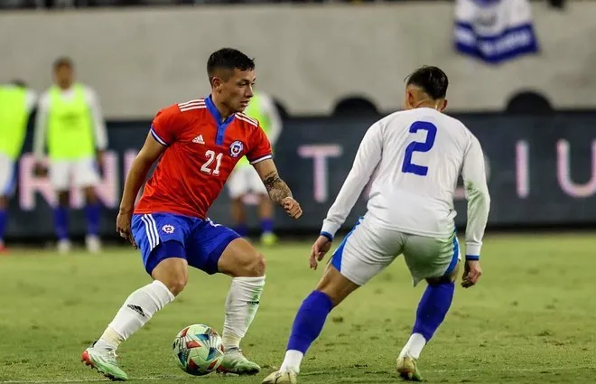 Zavala busca afianzarse en la Roja de Gareca