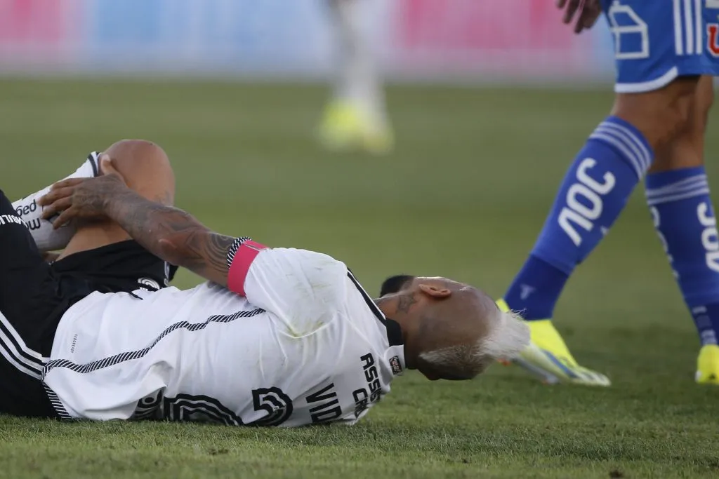 Arturo Vidal jugó un bajo partido ante la U. Dragomir Yankovic/Photosport