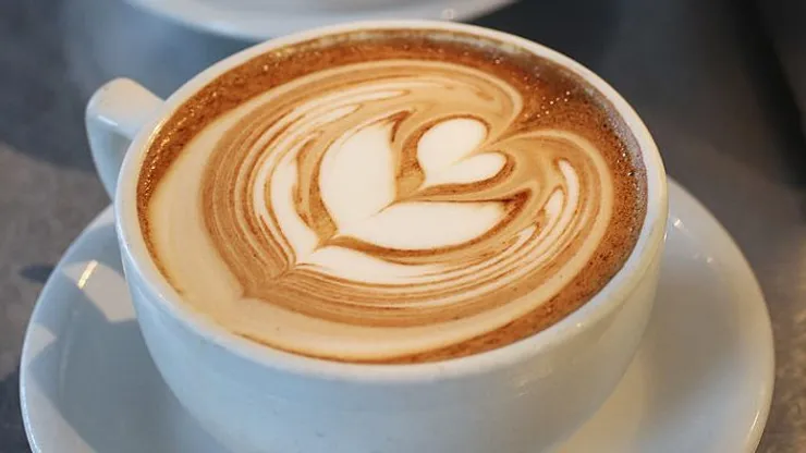 Google dedica su Doodle al Flat White.