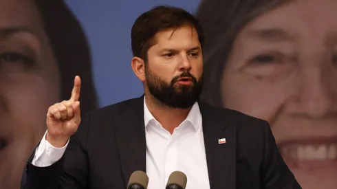 El Presidente Gabriel Boric cerró su segundo año con una nueva caída en la aprobación.