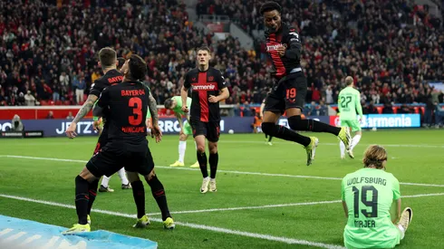 Bayer Leverkusen sigue con su invicto histórico en la Bundesliga.