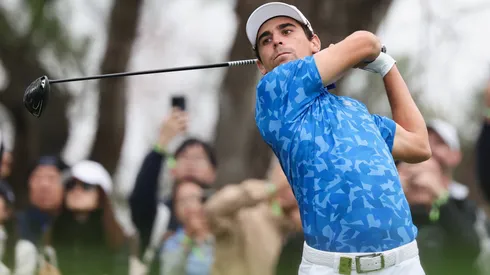 Joaquín Niemann da la vuelta al mundo con "hoyo en uno".