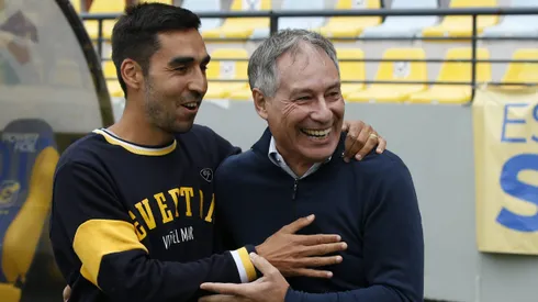 ¿Holan será el reemplazante de Meneghini?