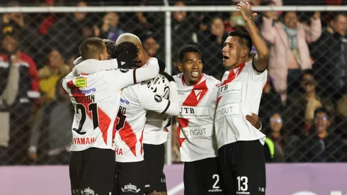 Always Ready festeja el gol de la victoria ante Nacional