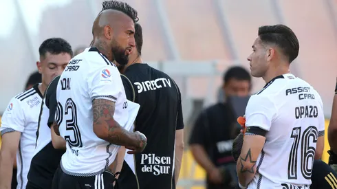 Colo Colo busca un jugador para competir con Óscar Opazo.