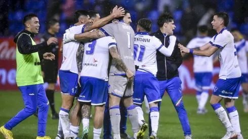 Vélez margino a cuatro jugadores denunciados por abuso