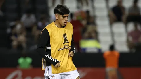 Palacios no logró ser gravitante en Colo Colo ante Luqueño