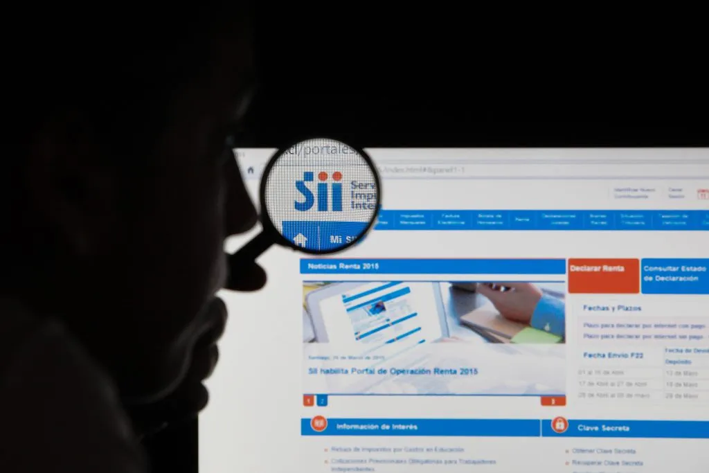 Santiago, 01 de Abril de 2015.
Se inicia un nuevo proceso de Operacion Renta 2015 de Servicio de Impuestos Internos.
Paul Plaza/Aton Chile