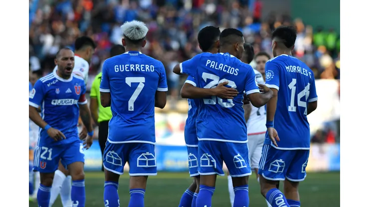 Maxi Guerrero y Cristian Palacios dejan a la U en la parte alta.