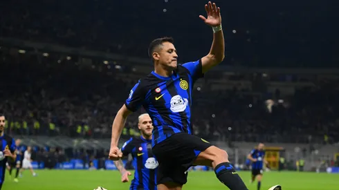 Alexis Sánchez aportó gol y asistencia para triunfo de Inter al Genoa.