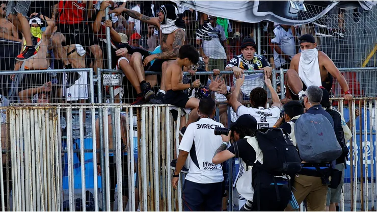Más de 12 mil hinchas de Colo Colo castigados por el Tribunal de Disciplina.