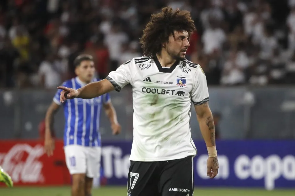 Maxi Falcón es fijo en Colo Colo. Jonnathan Oyarzun/Photosport
