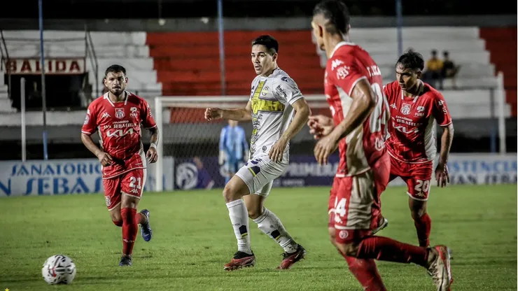 El rival de Colo Colo cayó en el Apertura de Paraguay