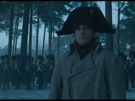 ¿En qué plataforma está disponible Napoleón?