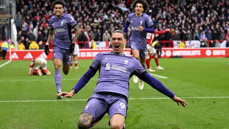 Darwin Núñez anotó el gol del triunfo a los nueve minutos de descuento.