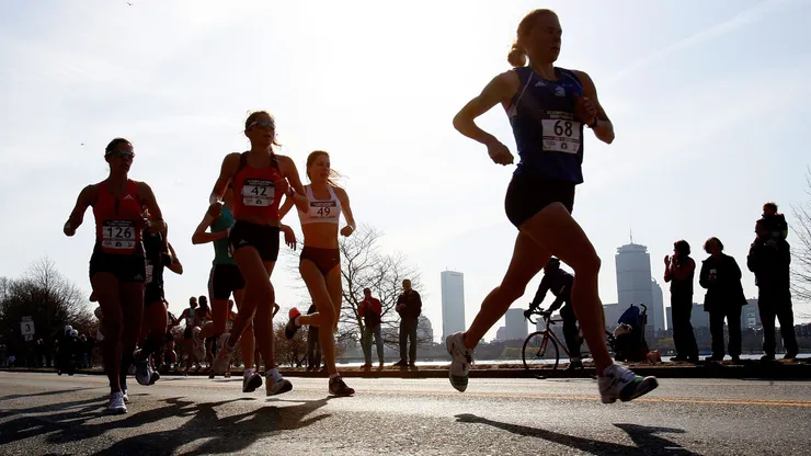 Conoce los corte de calle por la corrida nocturna Women's Night Out