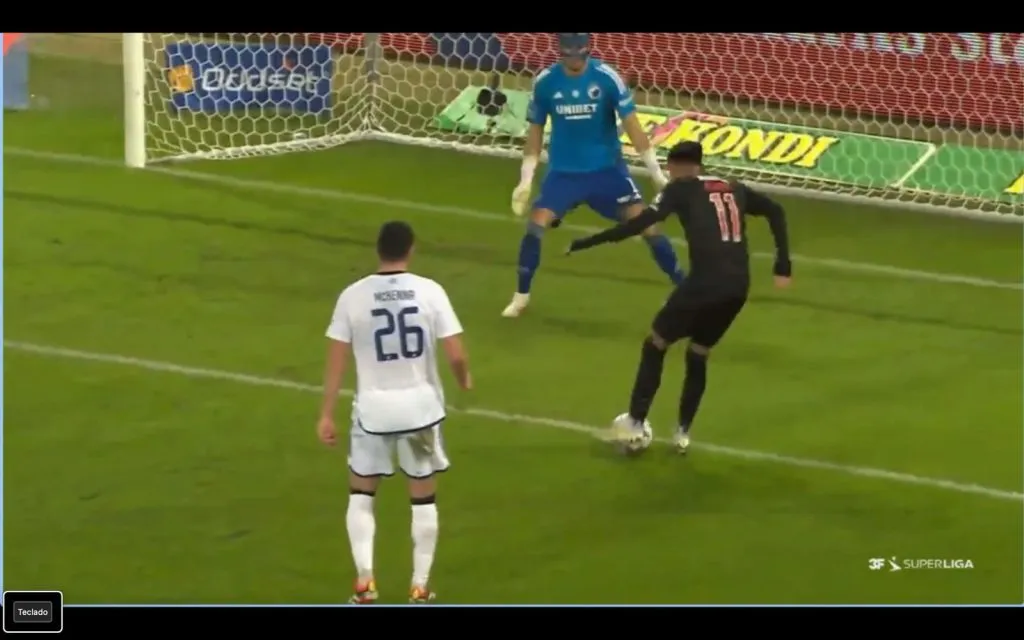 Así anotó Darío Osorio ante el Copenhague. (Captura One Football).