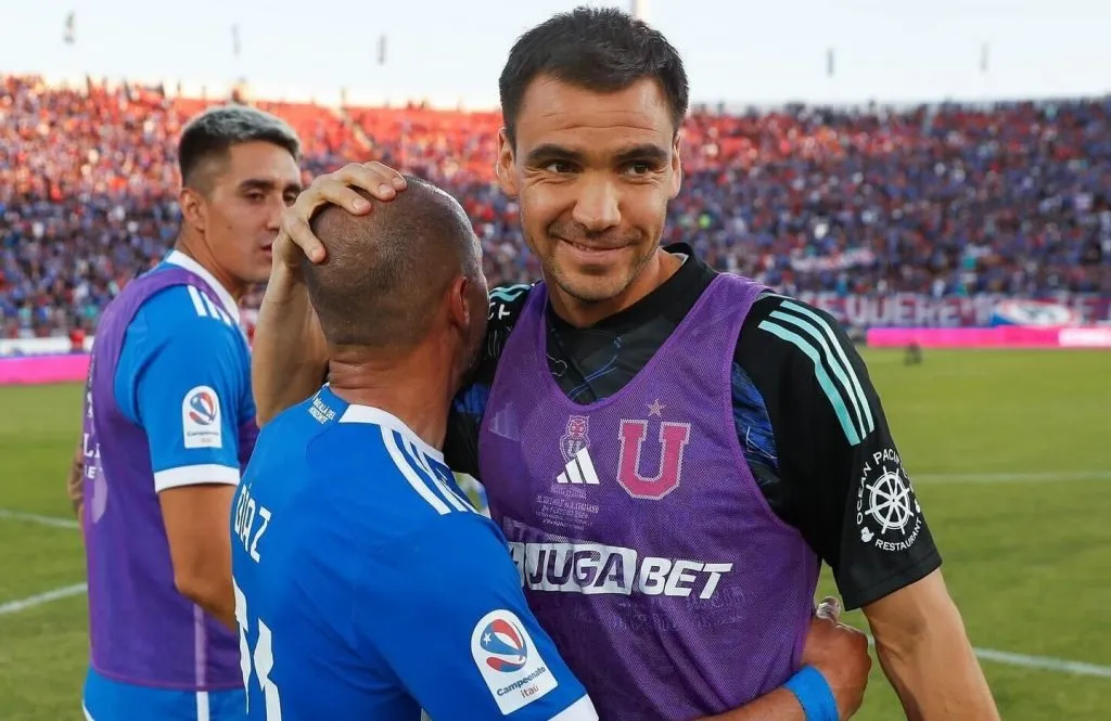Cristopher Toselli espera su oportunidad en la banca. Foto: U. de Chile.