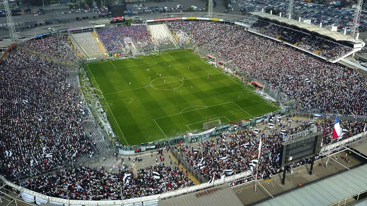 Guarello detalla asalto de barristas de Colo Colo al estadio Monumental.