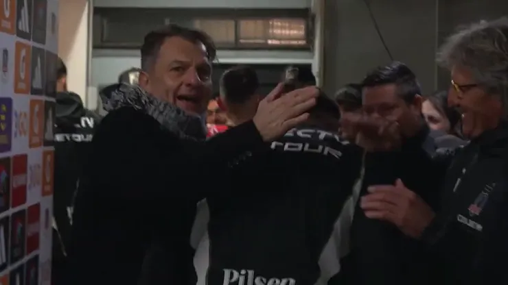 Las felicitaciones de Mosa a Damián Pizarro.