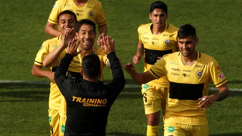 Lautaro de Buin se queda sin técnico tras la renuncia de Carlos Encinas.