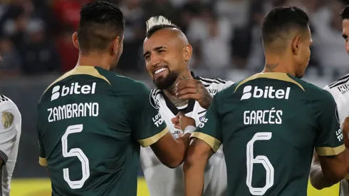 Carlos Zambrano se manifestó tras ninguneo de Arturo Vidal a Alianza Lima.