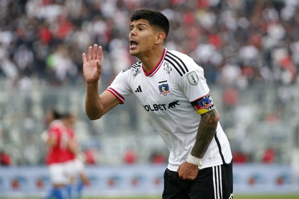 Esteban Pavez destaca por un estilo frontal de abordar las cosas en el Cacique. (Javier Salvo/Photosport).