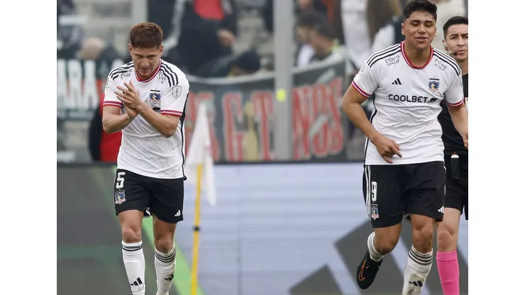 Leo Gil evidenció su alegría por los goles de Damián Pizarro.