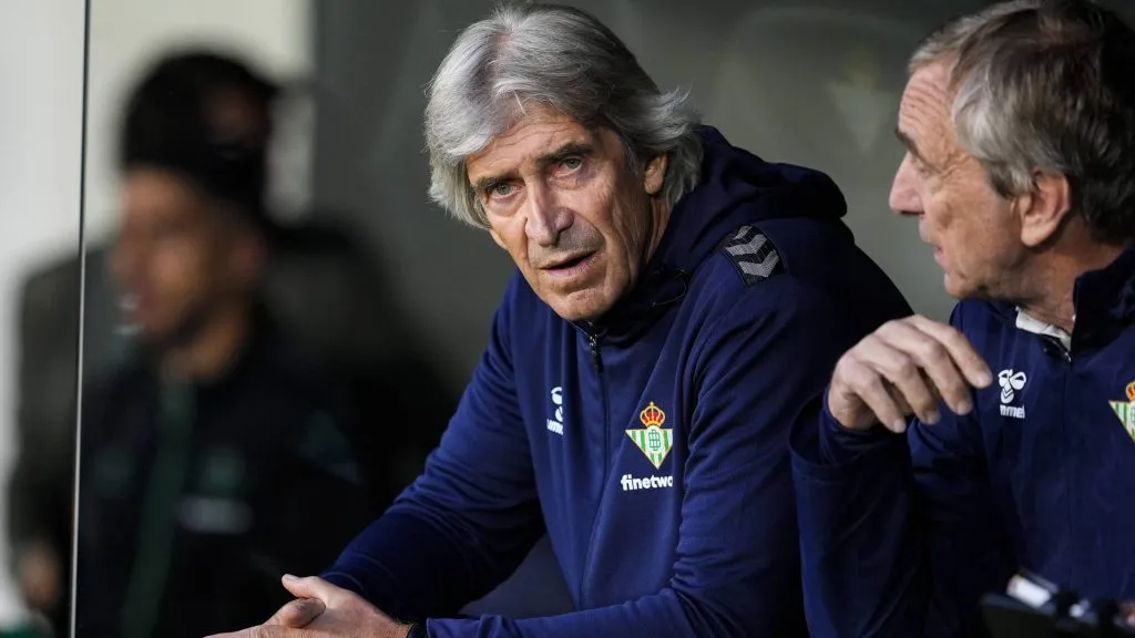 Manuel Pellegrini se gana los elogios de sus pupilos que hoy brillan en Europa. Foto: IMAGO.
