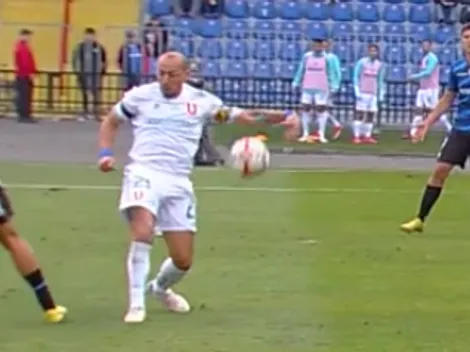 La mano de Marcelo Díaz y que no fue penal para Huachipato
