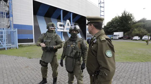 Carabineros inspecciona el estadio CAP tras el aviso de bomba