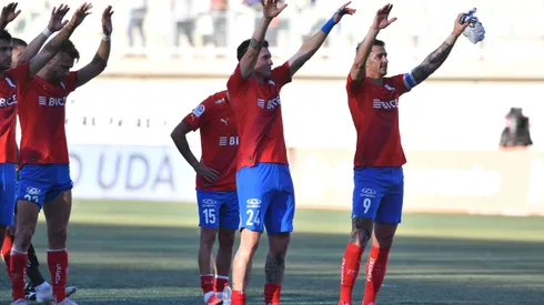 La familia cruzada en llamas con triunfo de la UC ante Copiapó.