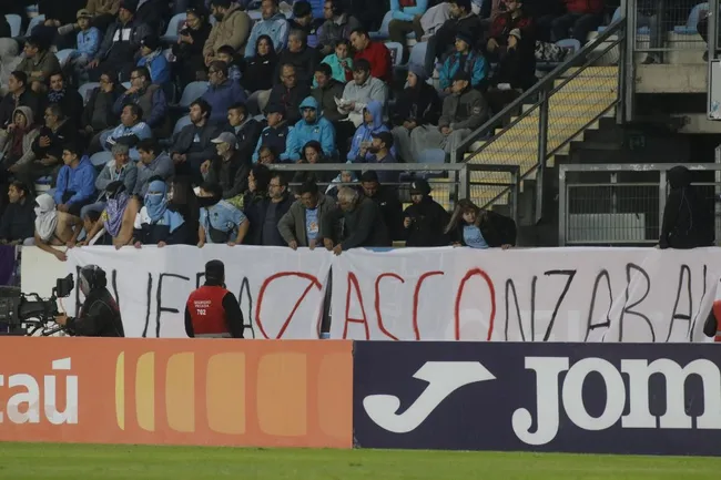 Hubo protesta en el estadio El Teniente de Rancagua. Foto: Jorge Loyola/Photosport