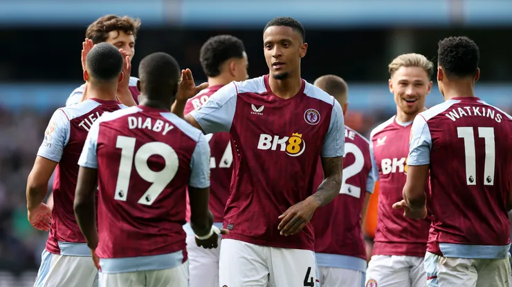 Los futbolistas de Aston Villa, a puro festejo.