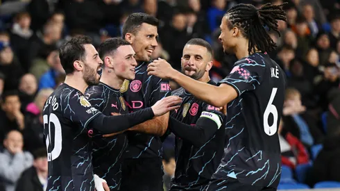 Goleada del Manchester City en partido pendiente: se empieza a probar la corona de Premier League 2023-24.