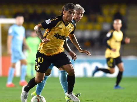 ¿Aló, Gareca? Comparan a Cabral con Riquelme