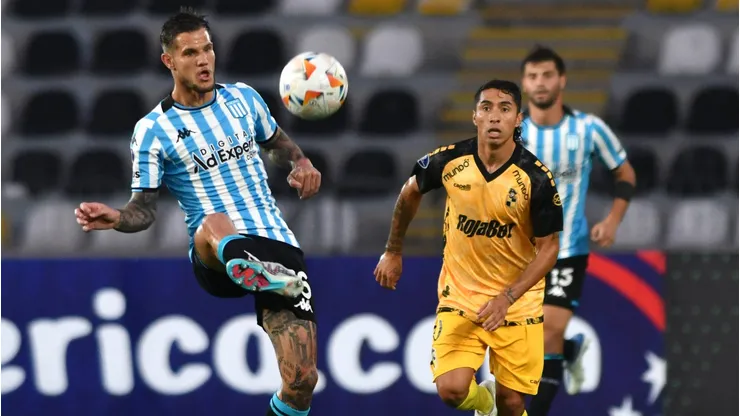 Racing ahora es puntero del grupo H y Coquimbo queda complicado para avanzar de fase