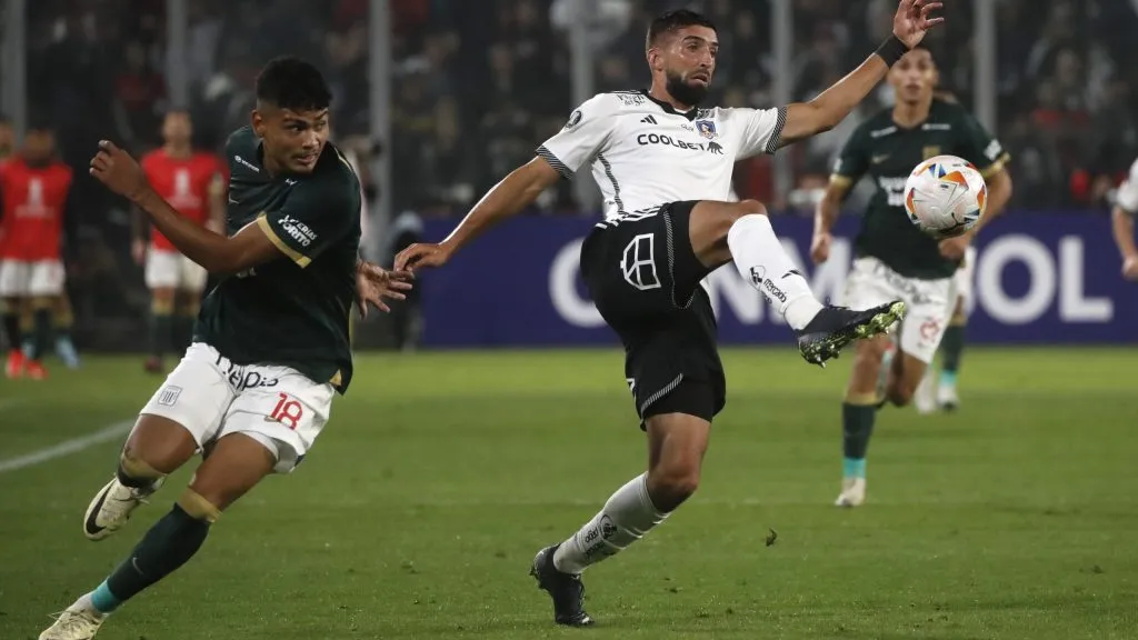 Emiliano Amor tiene un pie afuera de Colo Colo