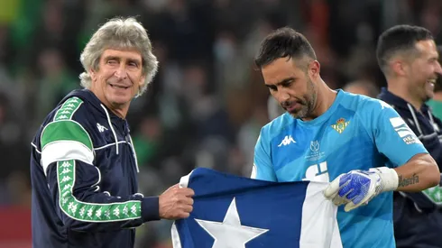 Claudio Bravo y Manuel Pellegrini separarán sus caminos tras esta temporada en Betis.