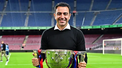 Xavi Hernández hará cumplir su contrato por una temporada más.