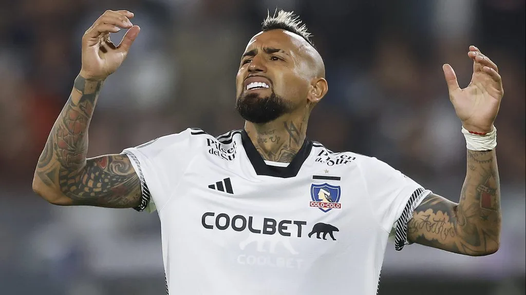 Arturo Vidal es foco de burlas en Perú tras el empate de Colo Colo con Alianza Lima. Foto: Photosport.